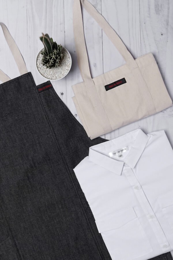 Uniformes de diseño accesorios totebag moby